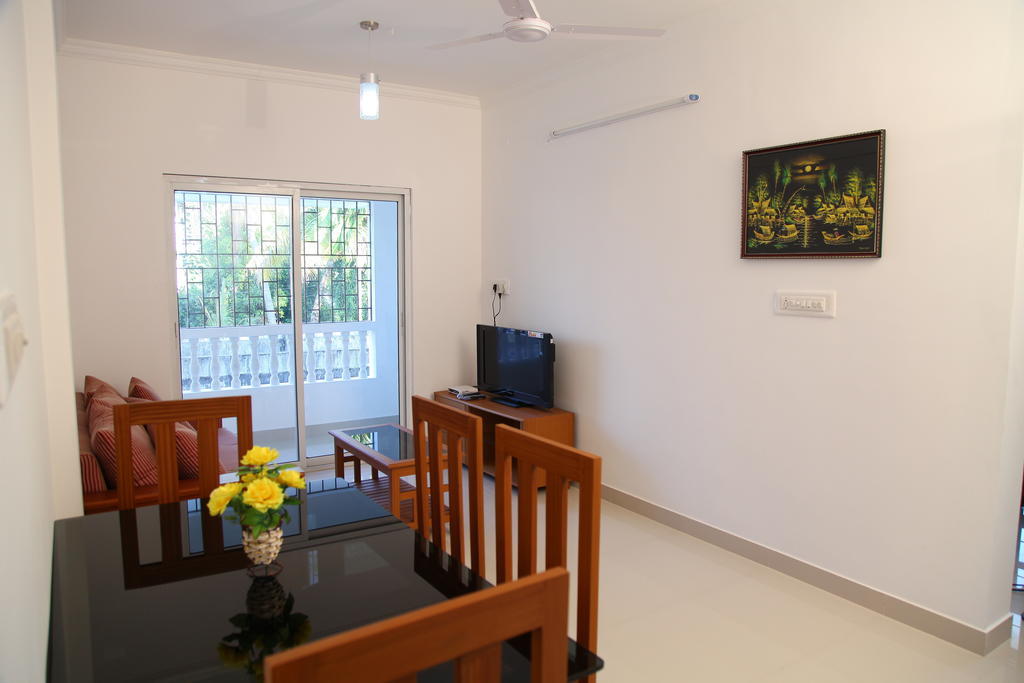 Phils' Residency & Banquets Hotel Kochi Exterior foto