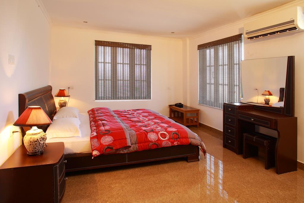 Phils' Residency & Banquets Hotel Kochi Quarto foto