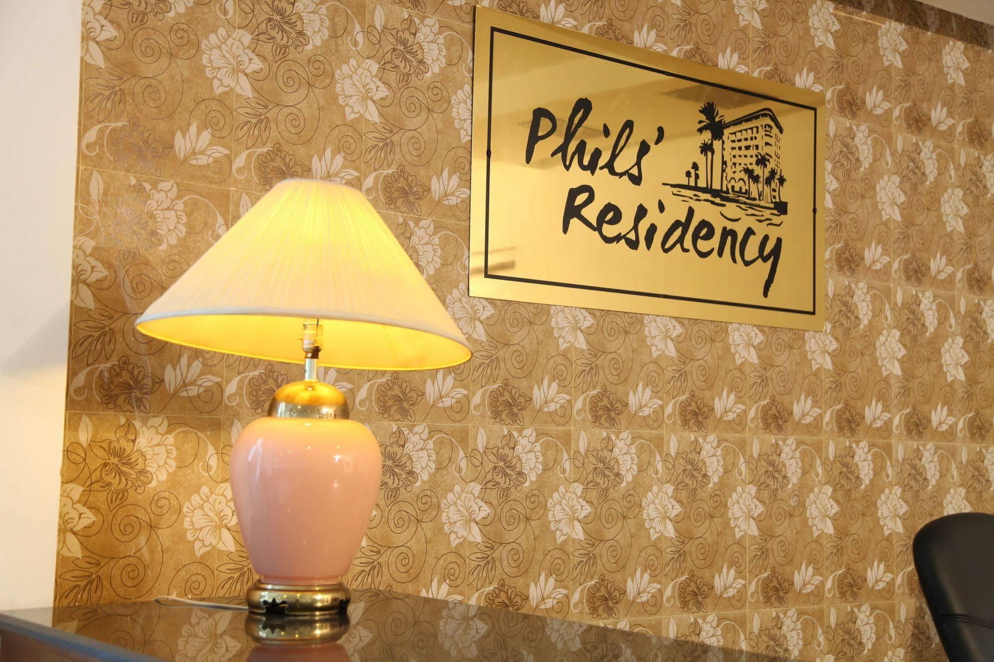 Phils' Residency & Banquets Hotel Kochi Exterior foto